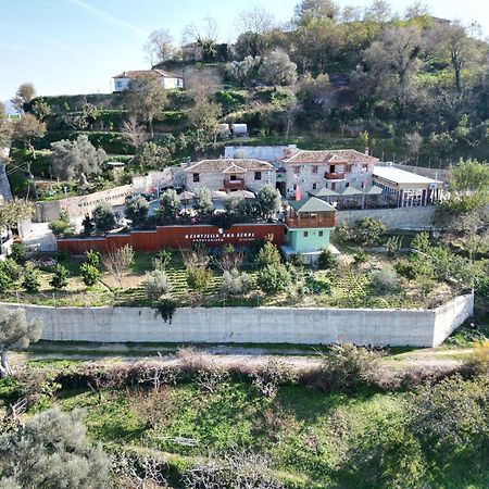 Keshtjella Xhabeqos Hotel Ljaknasi Exterior foto