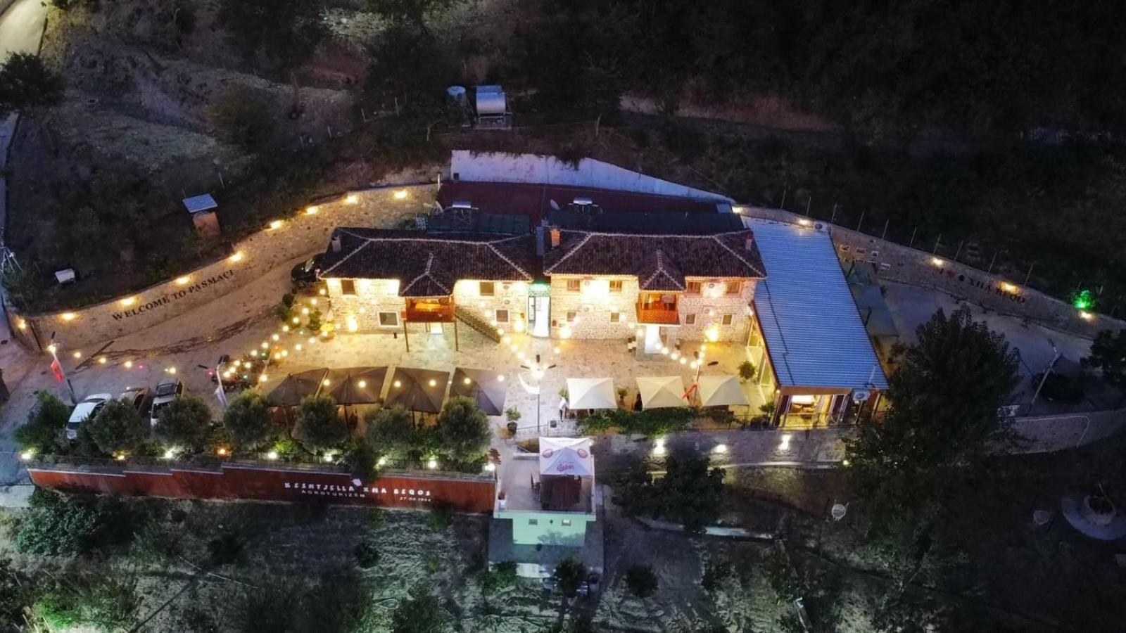 Keshtjella Xhabeqos Hotel Ljaknasi Exterior foto