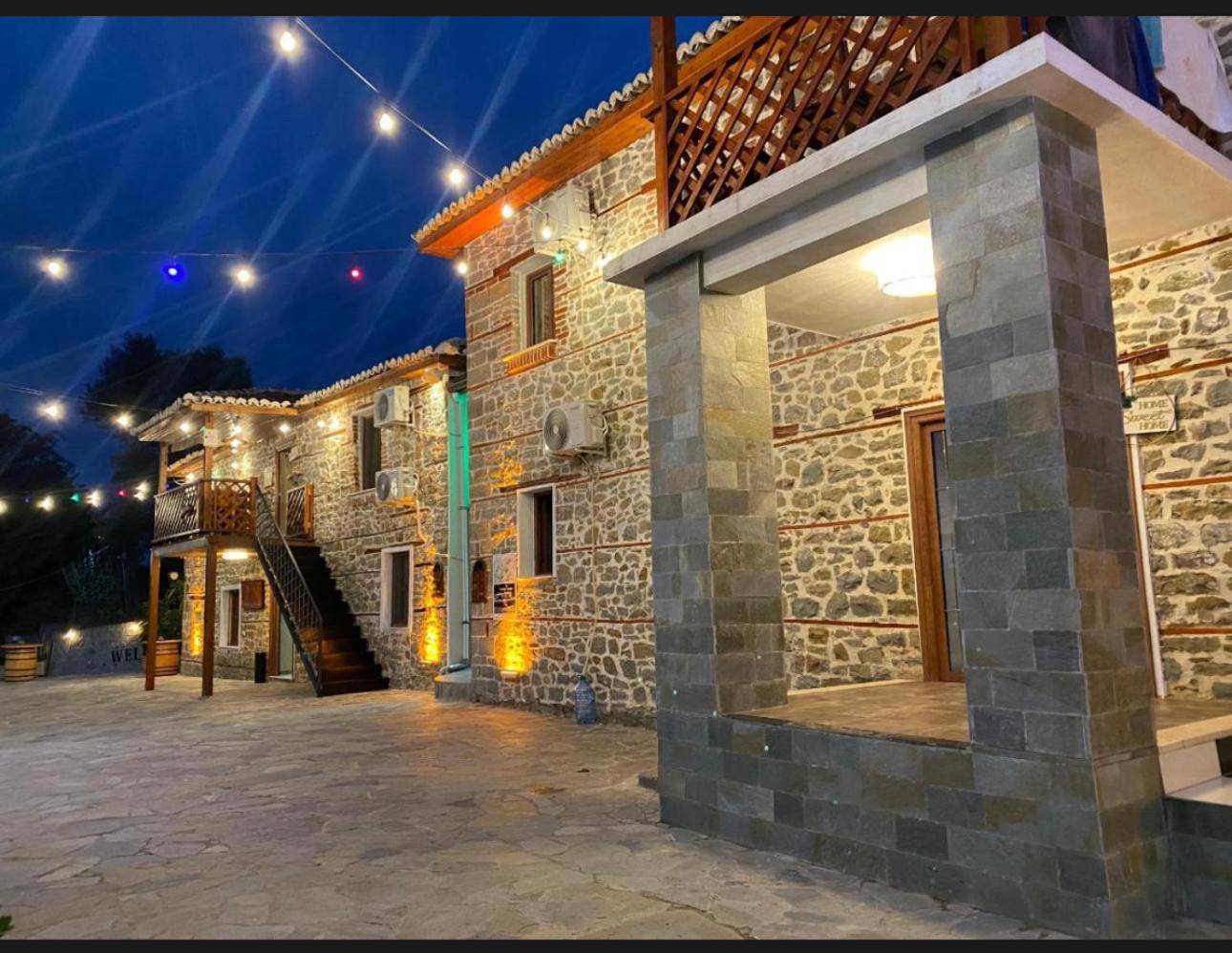 Keshtjella Xhabeqos Hotel Ljaknasi Exterior foto
