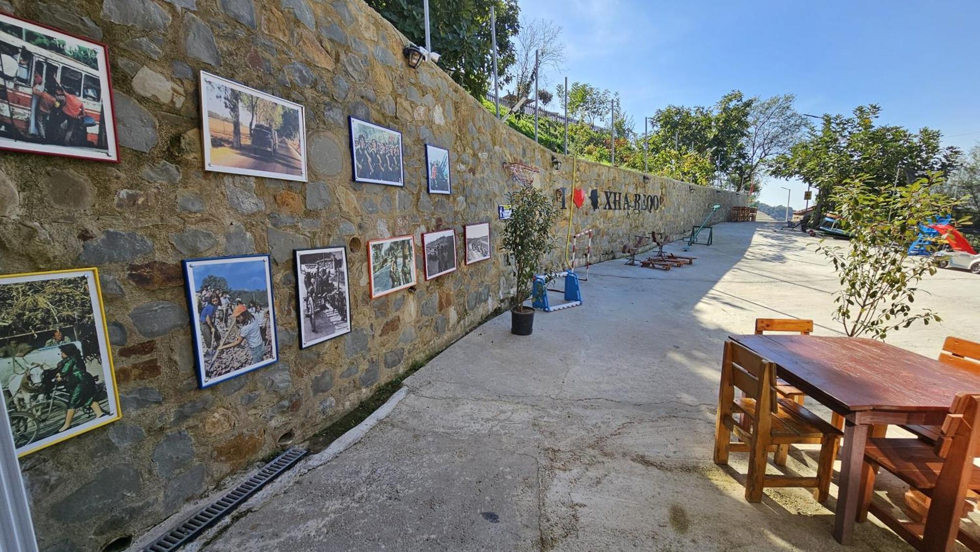 Keshtjella Xhabeqos Hotel Ljaknasi Exterior foto
