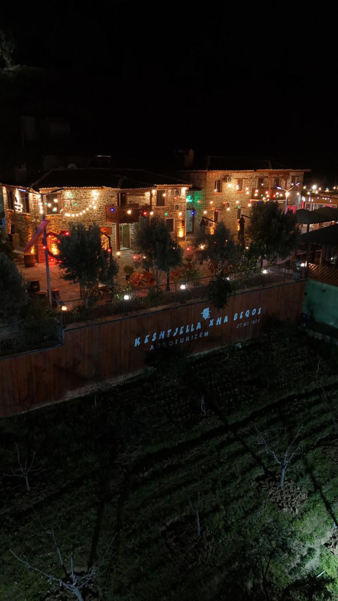 Keshtjella Xhabeqos Hotel Ljaknasi Exterior foto